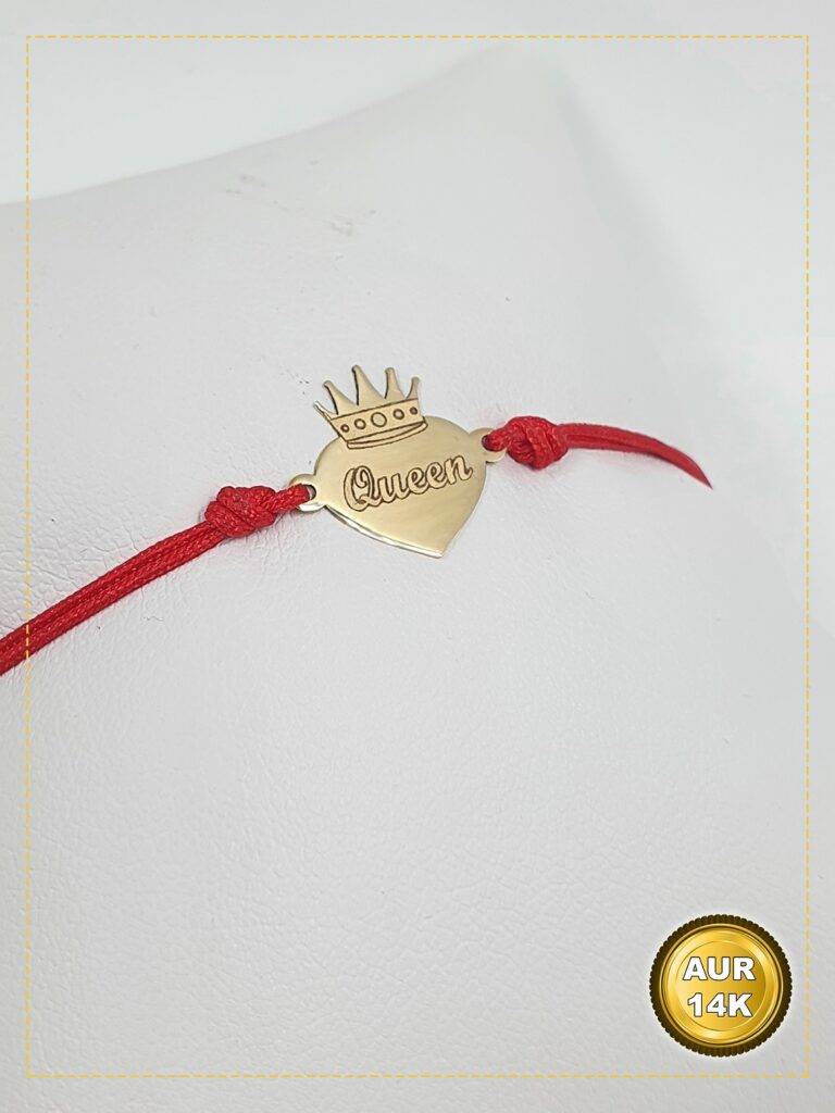 bratara snur cu inima si gravura queen din aur