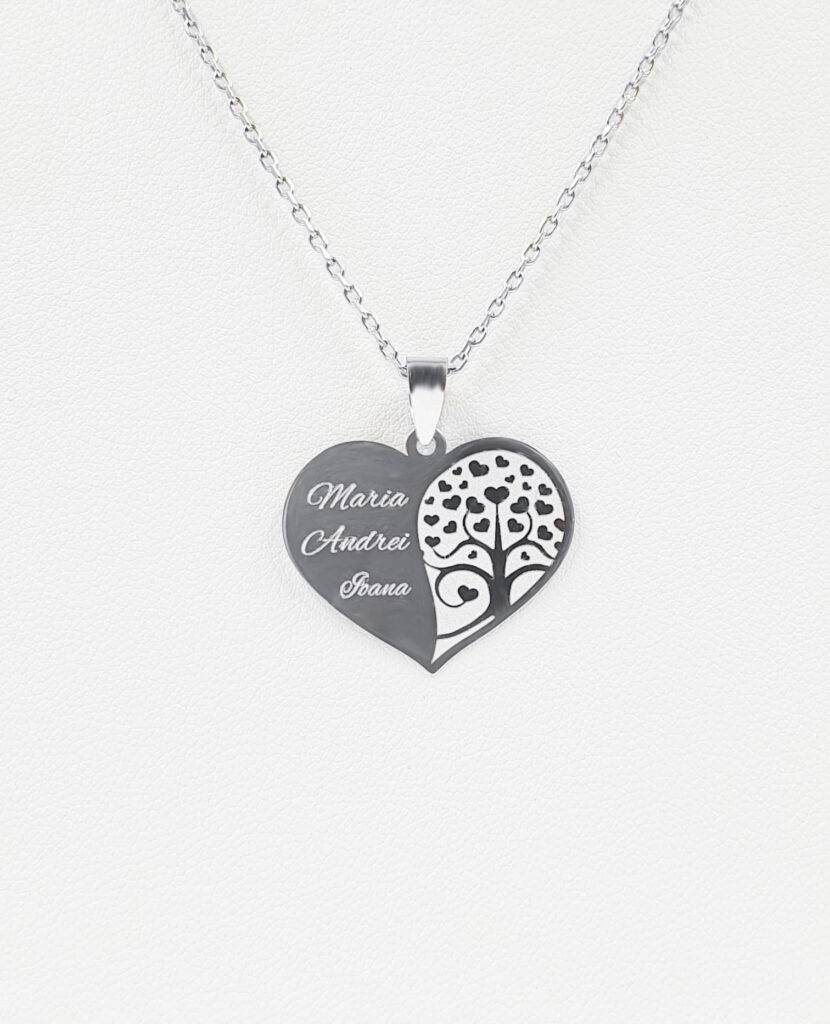 Lantisor aur femei cu medalion personalizat cu nume