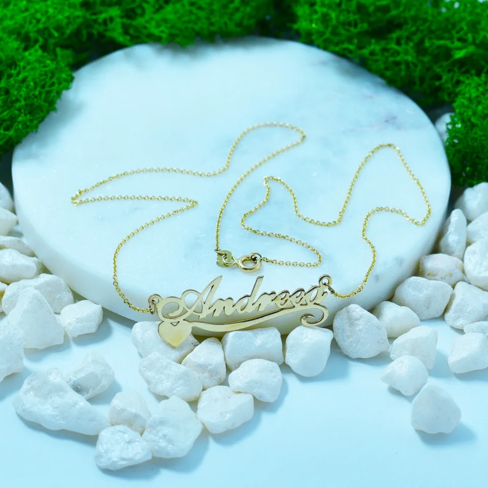 Lantisor cu nume model inima aur galben 14k