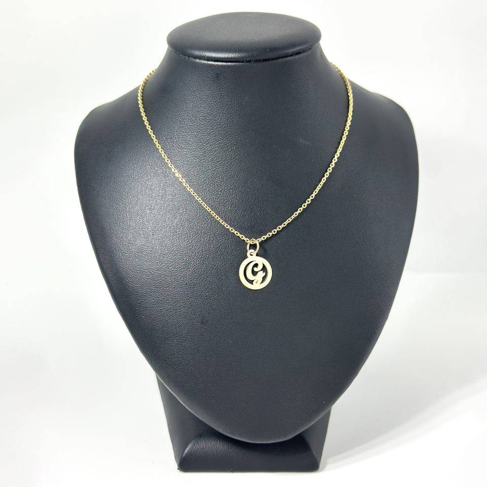 Lantisor cu initiala g din aur 14k