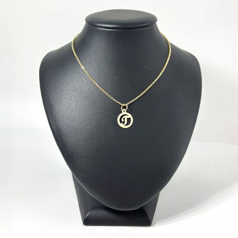 Lantisor cu initiala t din aur 14k
